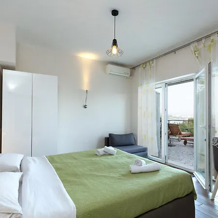 Apartments And Rooms Vila Irma Opatija Cameră foto