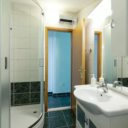 Apartments And Rooms Vila Irma Opatija Cameră foto