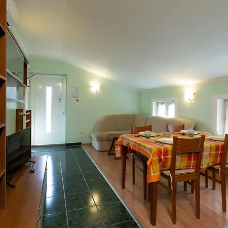 Apartments And Rooms Vila Irma Opatija Cameră foto