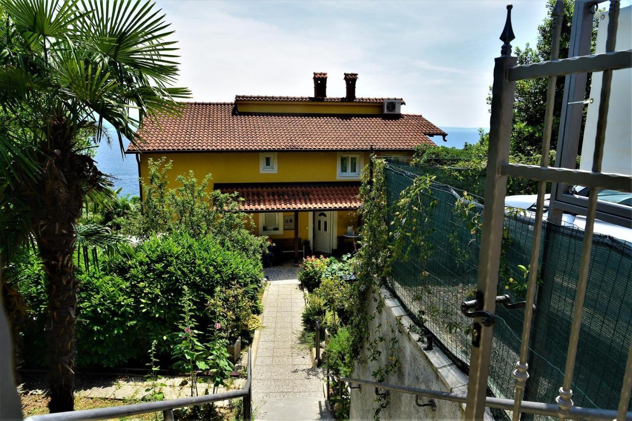 And Irma Penzión pre hostí Opatija